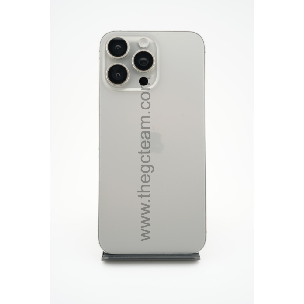 iPhone 15 Pro Max - Natural - 256GB - Used - Unlocked