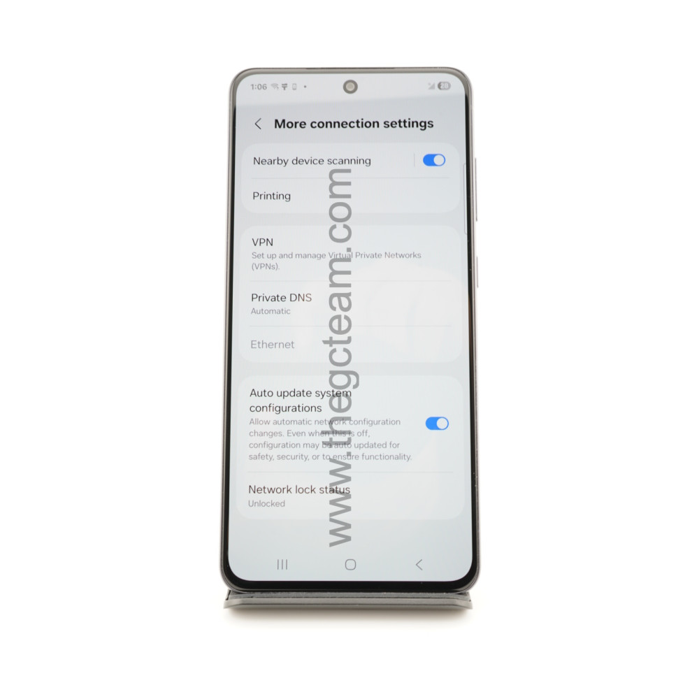 Samsung Galaxy S21 FE - Black - 128GB - Like New - Unlocked